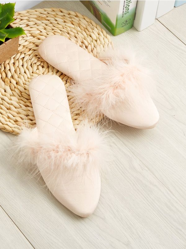 Feather Detail Pointed Toe Slippers