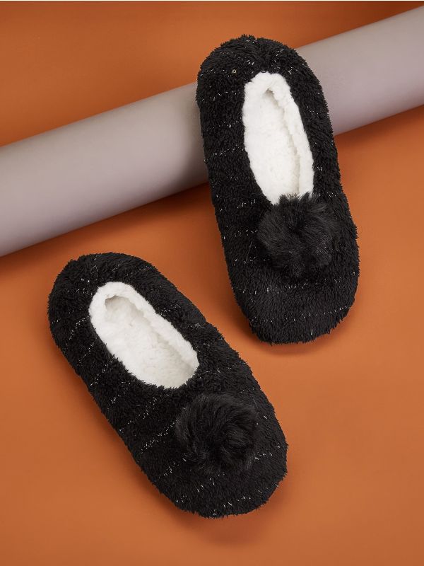 Pom-pom Decor Fluffy Slippers