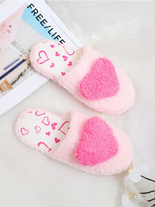 Heart Decor Fluffy Slippers