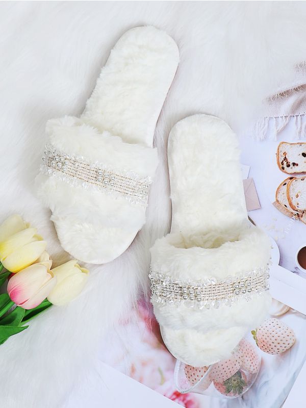 Faux Pearl Decor Fluffy Slippers