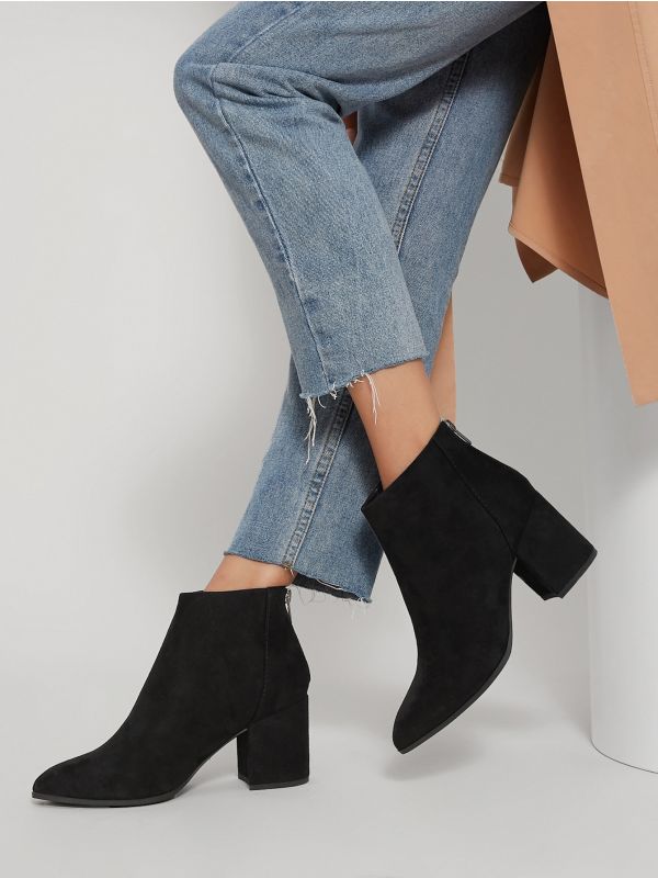 Fake Suede Pointed Toe Ankle Boots