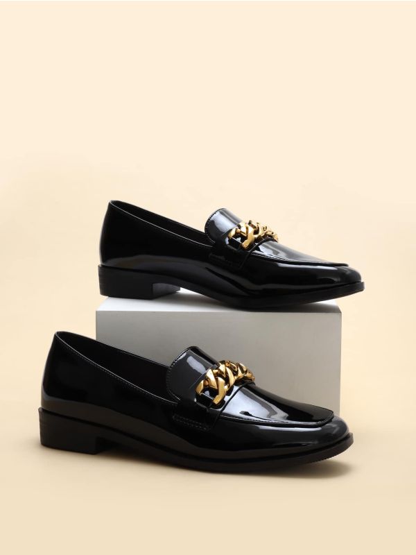 Chain Decor Artificial Patent Leather Loafers