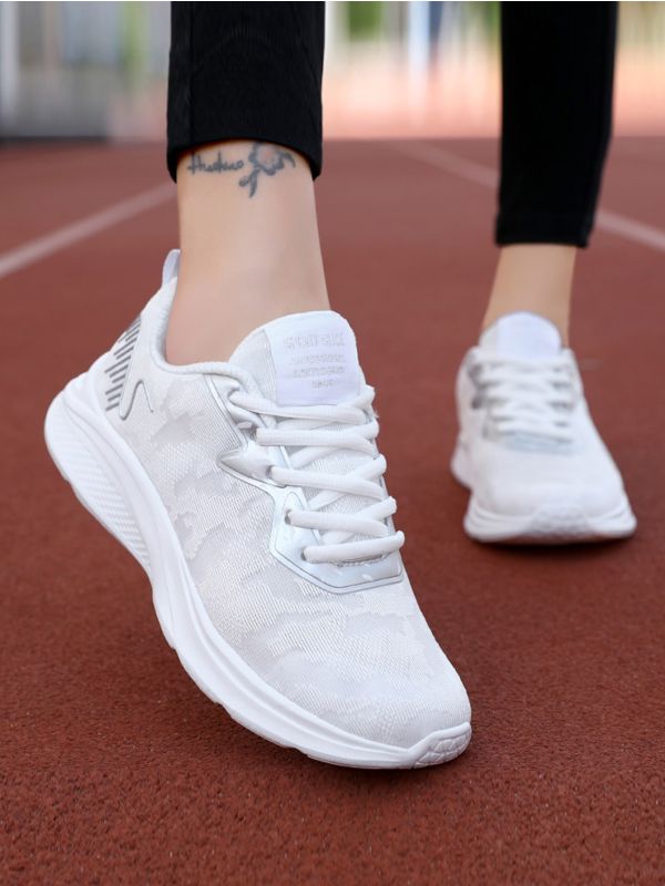 Patch Decor Lace-up Front Running Shoes