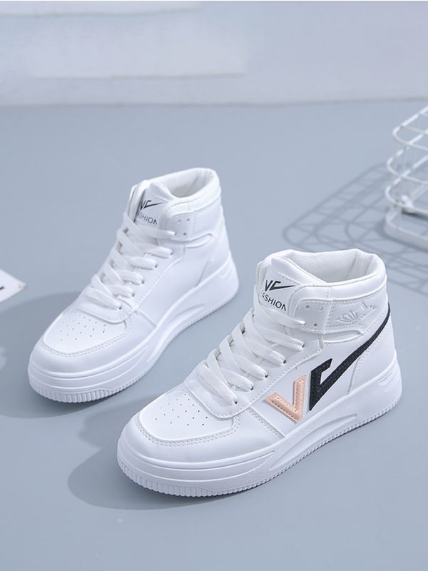 Letter Patch High Top Skate Shoes