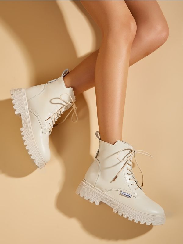 Minimalist Lace-up Front Chunky Boots