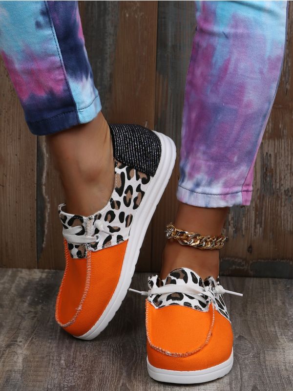 Leopard Graphic Lace Up Front Casual Shoes