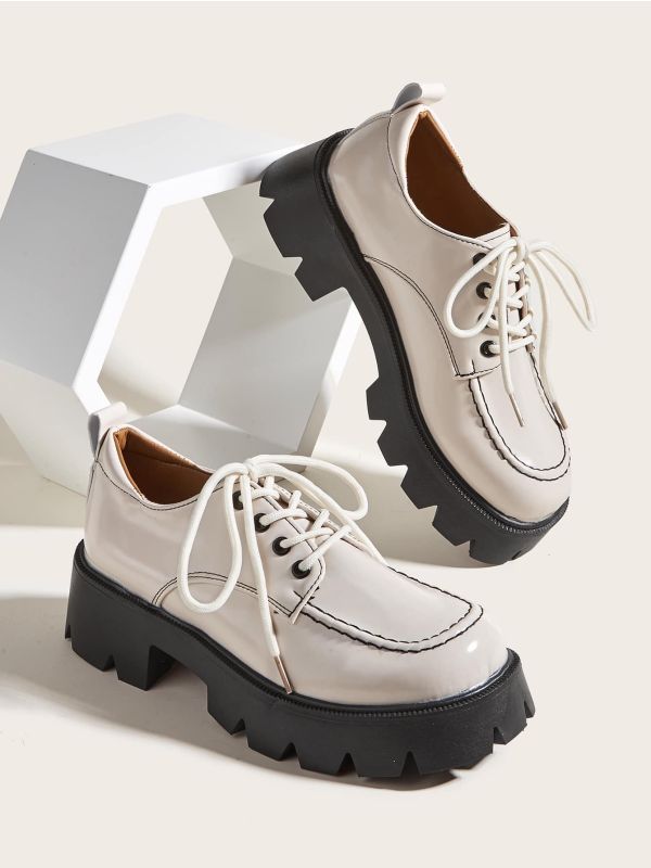Minimalist Lace Up Front Chunky Oxfords